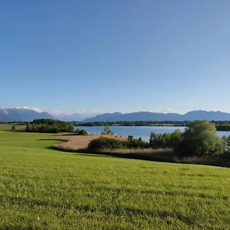 Gemuetliches Garten-apartment Mit Bergblick *