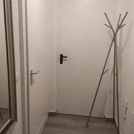 Gemütliches Garten-apartment Mit Bergblick *