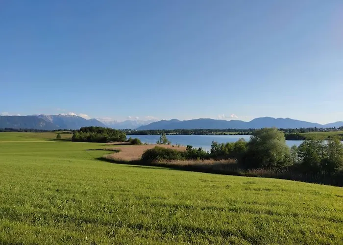 Gemuetliches Garten-apartment Mit Bergblick *