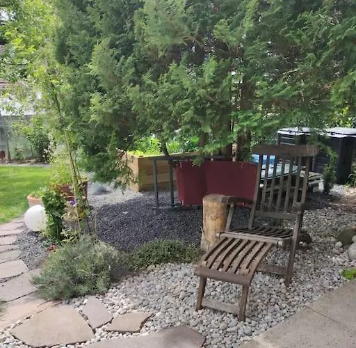 Gemuetliches Garten-apartment Mit Bergblick * Murnau am Staffelsee